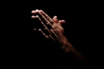 praying[1]